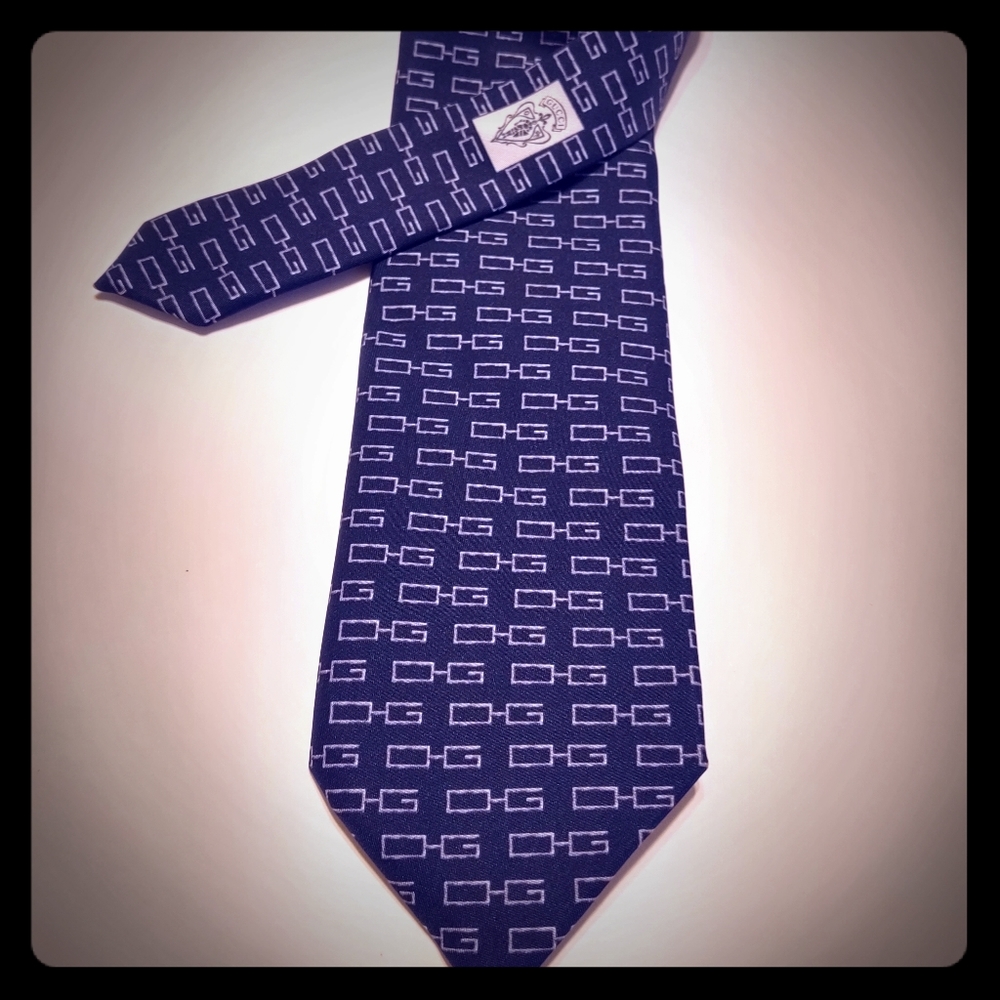Gucci silk tie